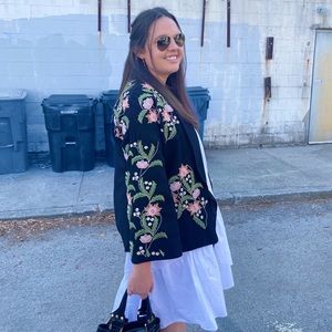 Meet your Posher, Madeline